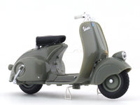 1946 Vespa 98 1:18 diecast scale model scooter bike collectible