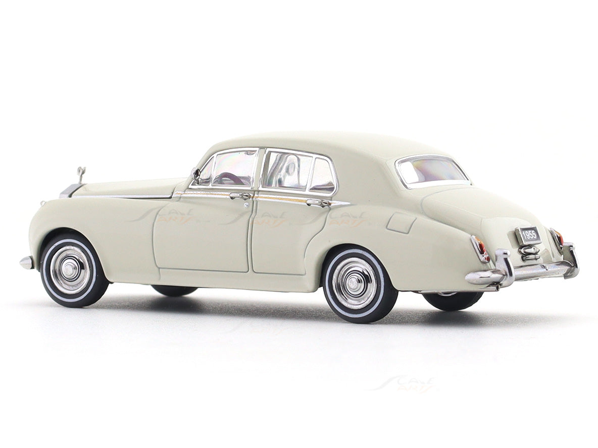 1955 Rolls-Royce Silver Cloud beige 1:64 GFCC diecast scale model