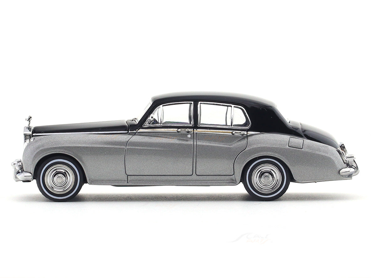 1955 Rolls-Royce Silver Cloud grey black 1:64 GFCC diecast scale