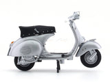 1958 Vespa 150 GS 1:18 diecast scale model scooter bike collectible