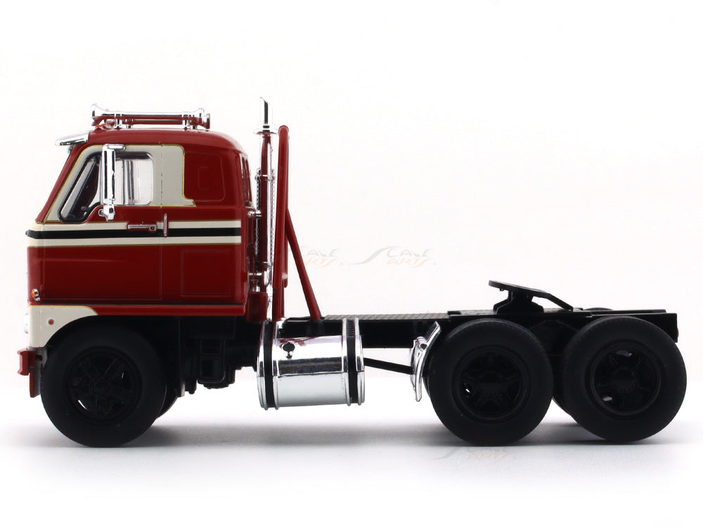 Miniature tracteur INTERNATIONAL HARVESTER DCOF 405 1959 1/43 IXO TR130 Miniature tracteur INTERNATIONAL HARVESTER DCOF 405 1959 1/43 IXO TR130