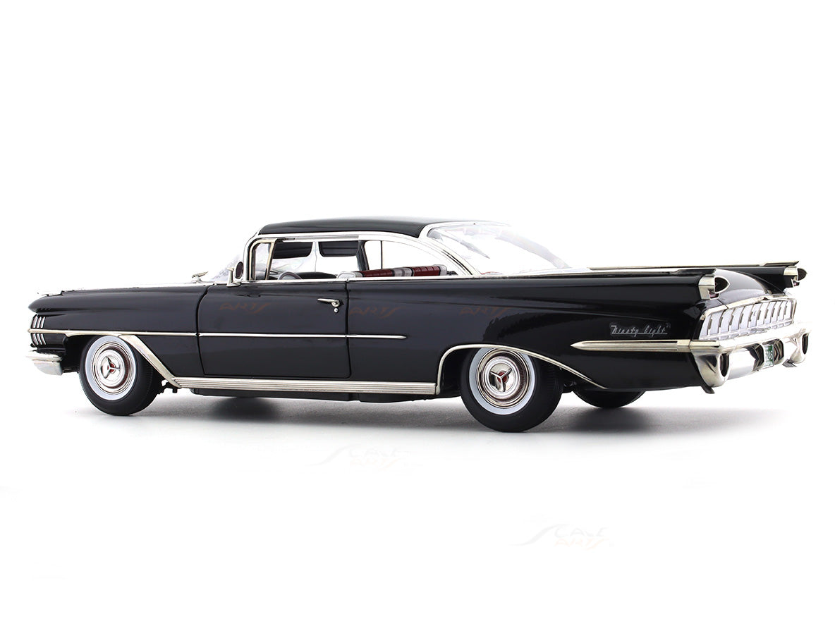 1959 Oldsmobile 98 Hardtop Ebony Black 1:18 SunStar diecast scale