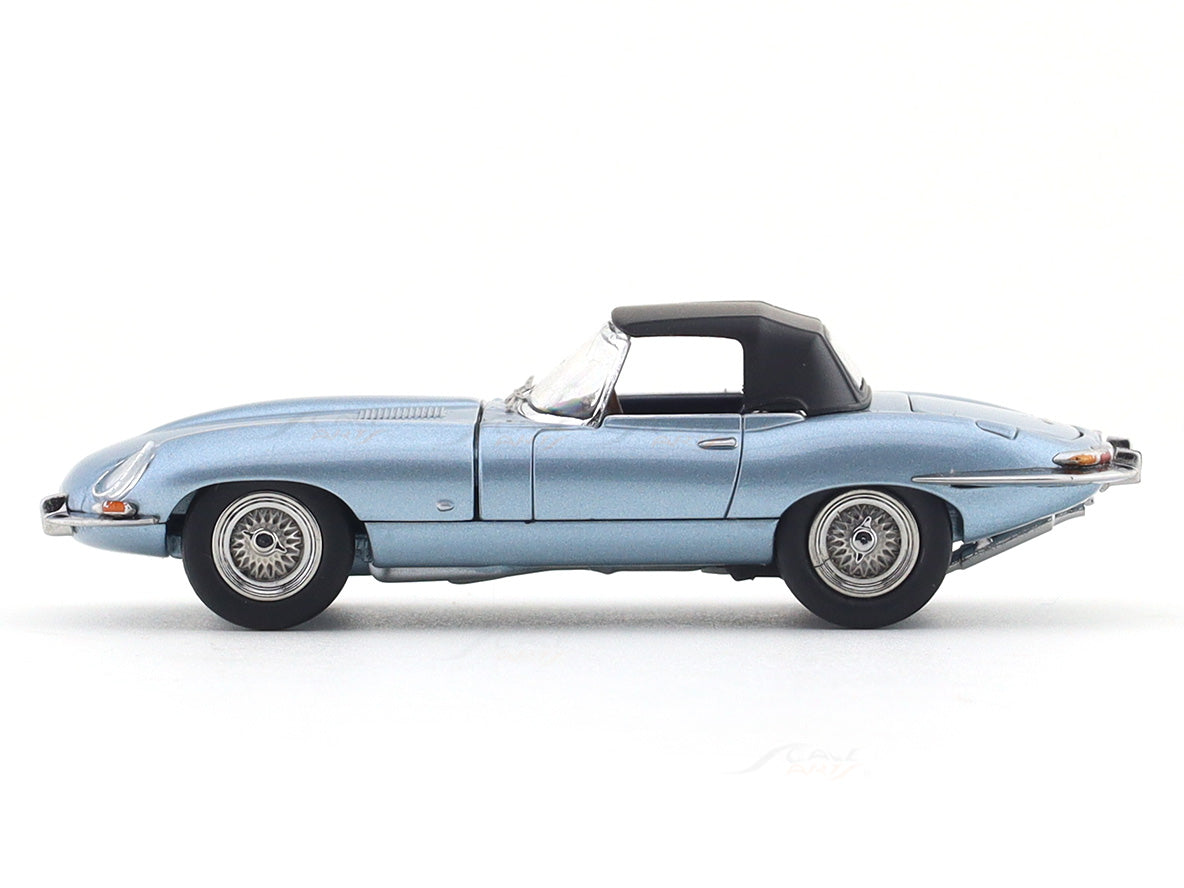 4R-787 GFCC 1/64 ジャガー E-type Coupe 1961 1961 Jaguar E-Type Roadster blue 1:64 GFCC diecast scale model