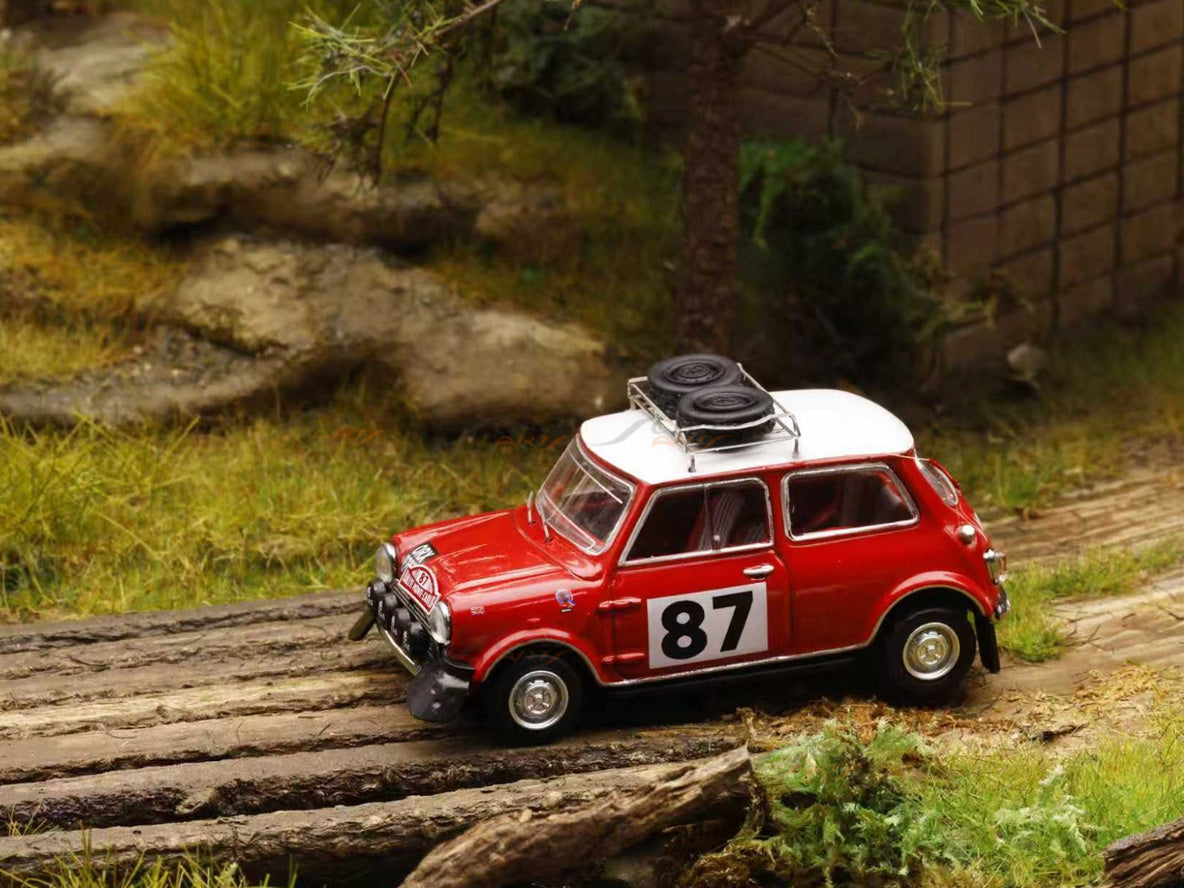 1968 Mini Cooper #87 Rally Monte Carlo 1:64 GCD Licensed Diecast