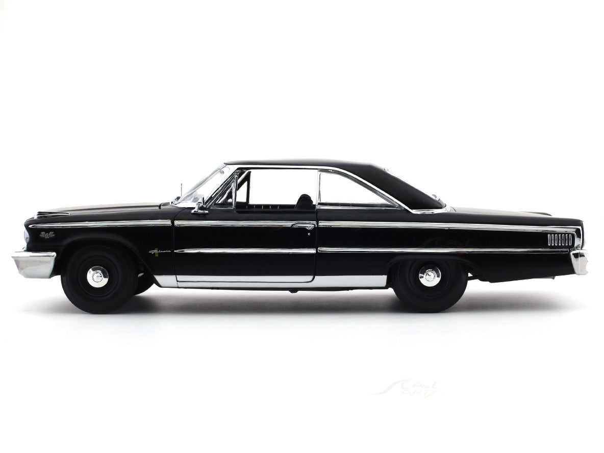 1964-Ford-Galaxie-500XL-black-