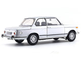 1972 BMW 2002 tii silver 1:18 Kyosho diecast scale model miniature