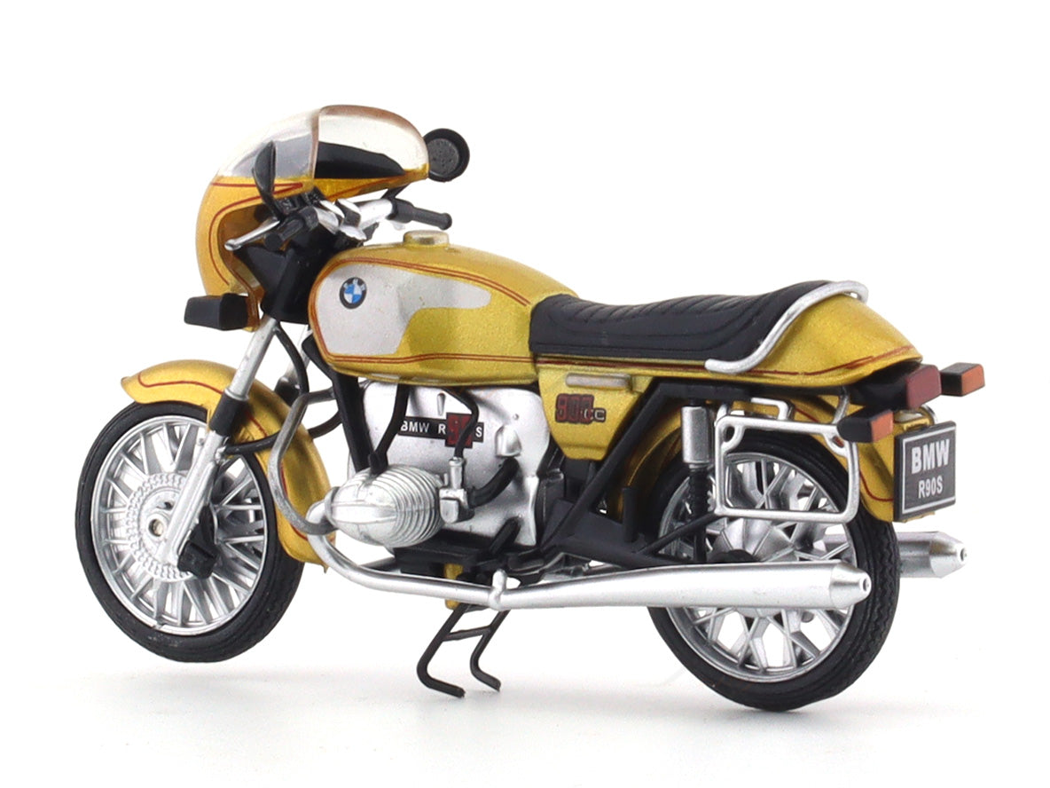 1975 BMW R90S 1:24 diecast scale model bike collectible | Scale Arts India