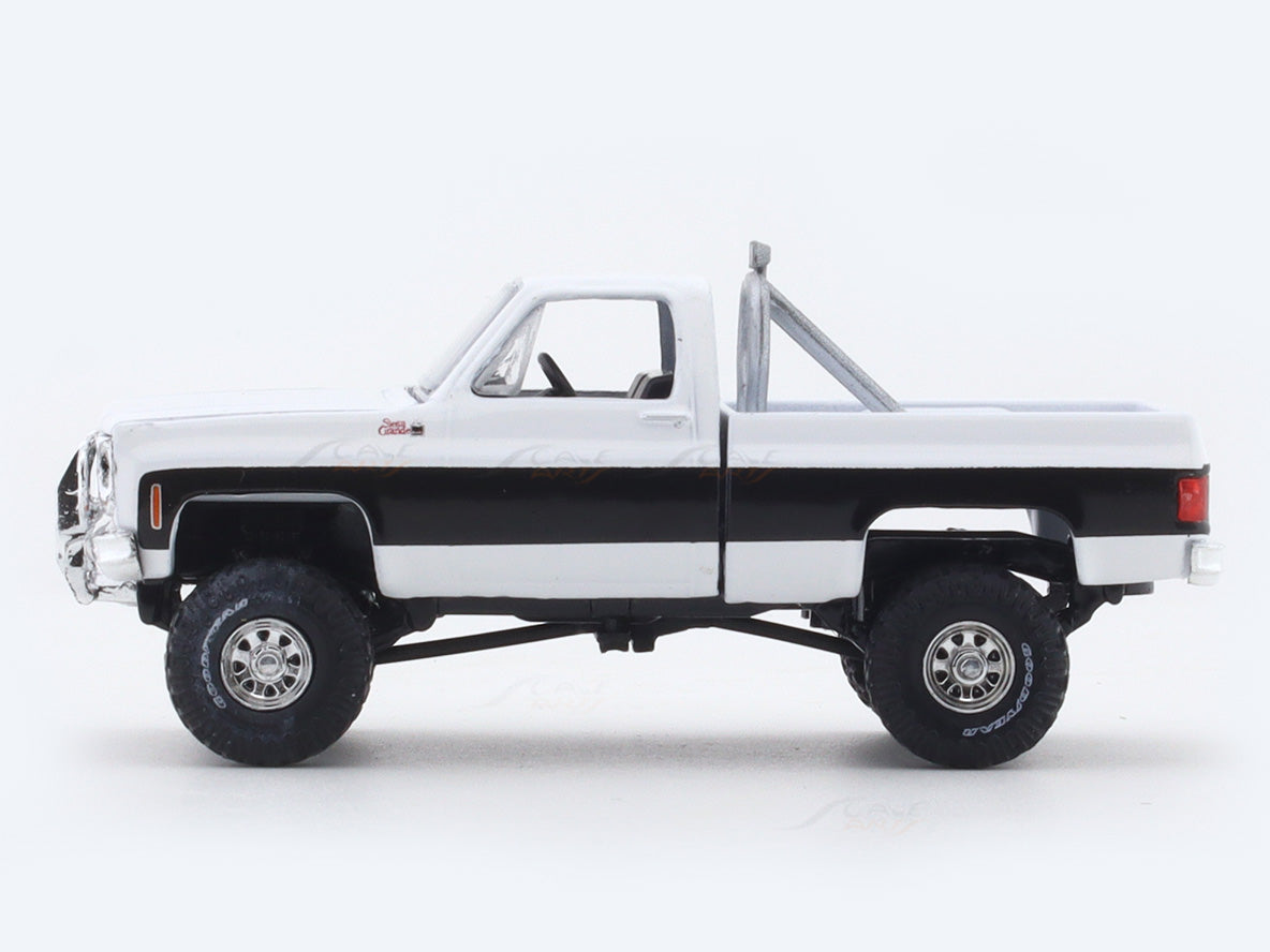 1976-GMC-Sierra-Grande-15-4x4-