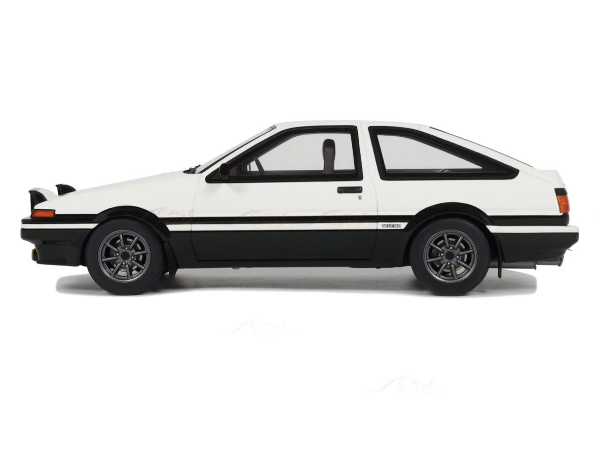 カー模型ミニカーSprinter  Trueno AE86 後期型1985年式 1985 Toyota Sprinter Trueno AE86 1:18 OttOmobile Licensed Resin
