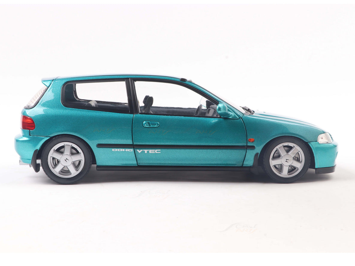 1991 Honda Civic EG6 Aztec Green Pearl 1:18 Solido Licensed