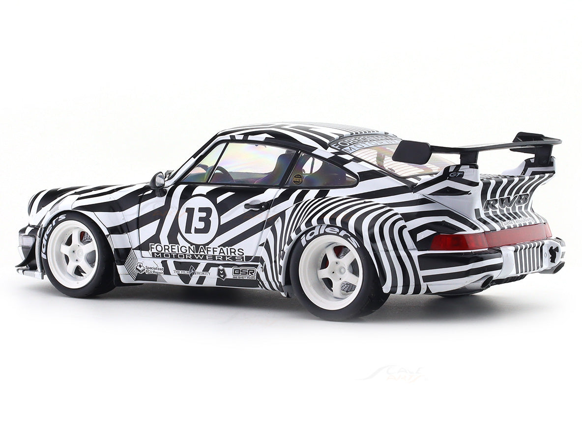 2022 Porsche 911 RWB The Zebra Bodykit 1:18 Solido Licensed