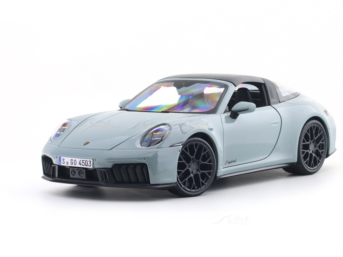 2025 Porsche 911 992.2 Targa 4 GTS Hybrid Aventurine Green 1:18