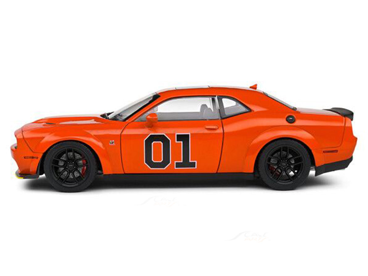Dodge Challenger R/T Scat Pack Widebody Orange 1:18 Solido