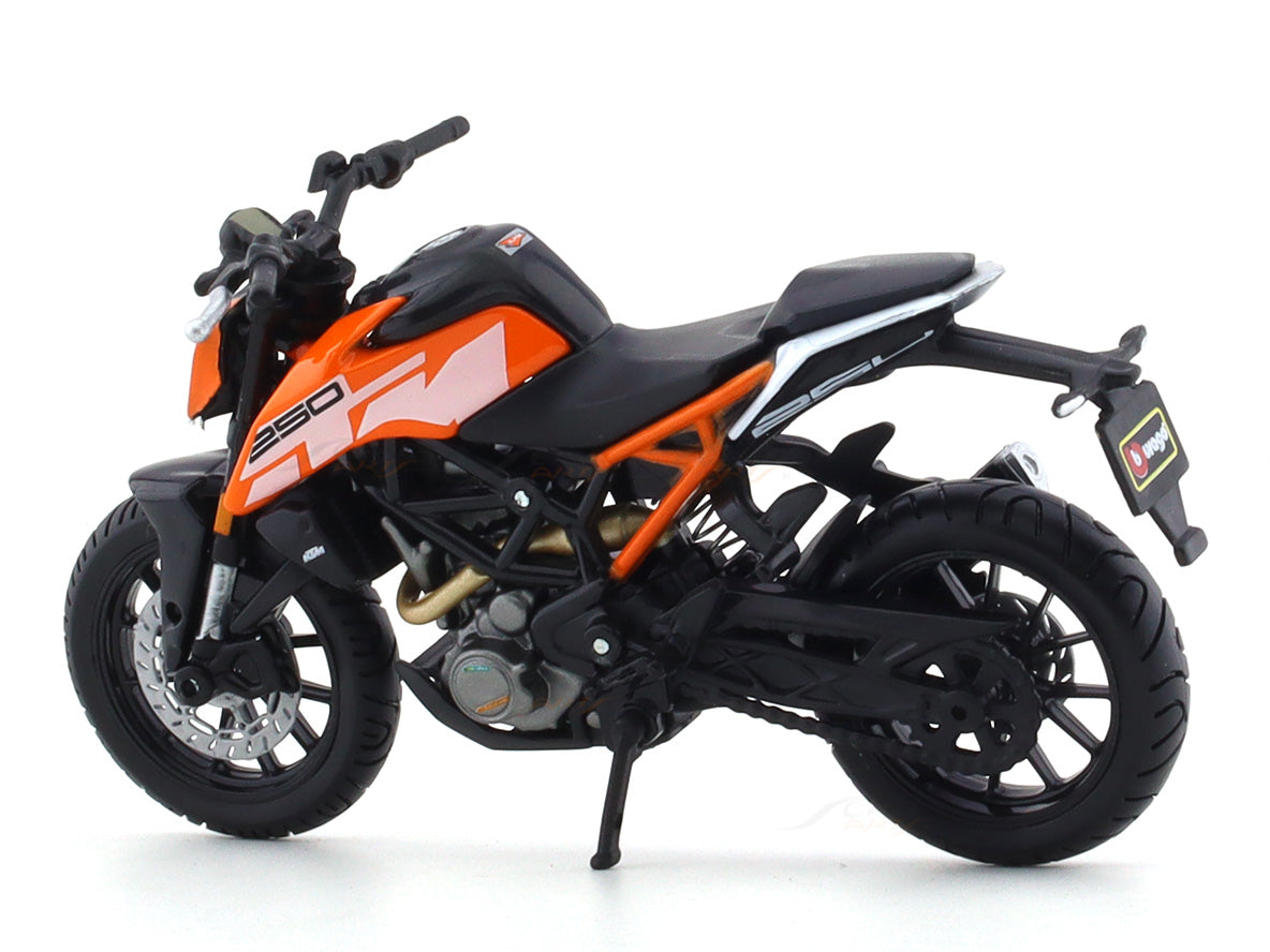 KTM 250 Duke orange 1:18 Bburago diecast scale model bike