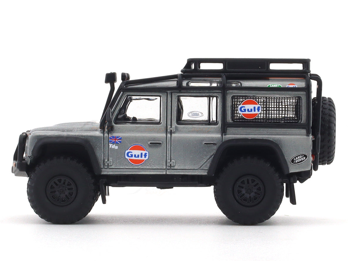 Land Rover Defender 110 Metal 1:64 Master diecast scale model car