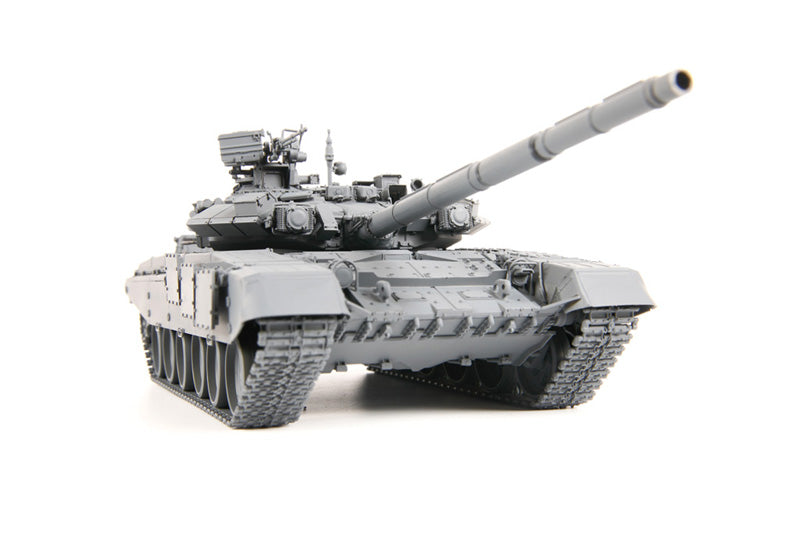 Russian main battle tank T-90 1:35 Zvezda plastic model kit