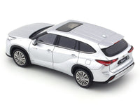 Toyota Highlander Hybrid silver 1:64 LCD diecast scale model collectible