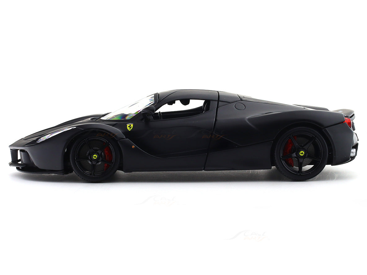 Ferrari LaFerrari matte black Signature Series 1:18 Bburago