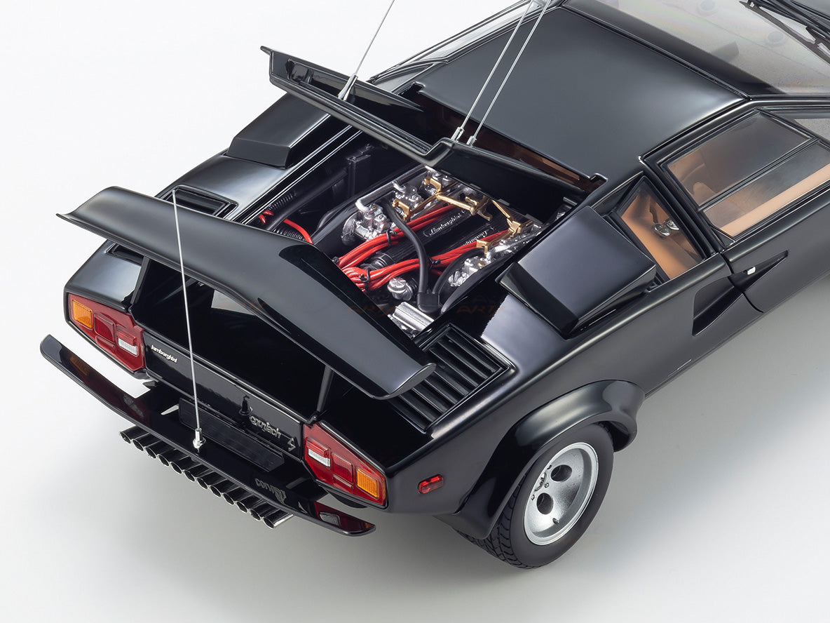 Pre Order : Lamborghini Countach LP400 S The Cannonball Run 1:18 Kyosh