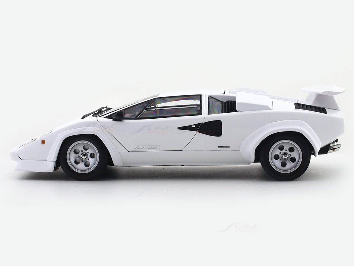 Lamborghini Countach LP400S White 1:18 Kyosho Premium Licensed Diecast