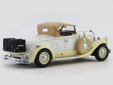 1930 Pierce Arrow Model B Roadster closed 1:43 Esval Models scale model car.