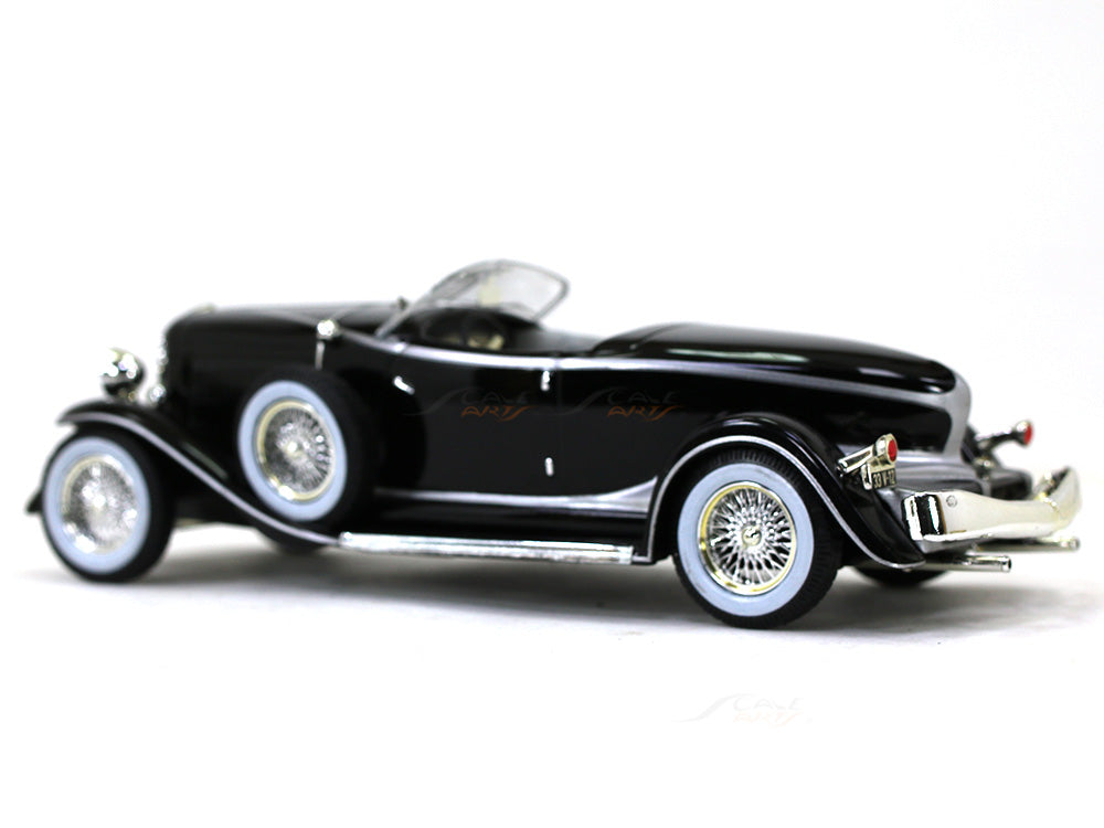 1933 Auburn Boat Tail Roadster 1:43 IXO diecast scale model car