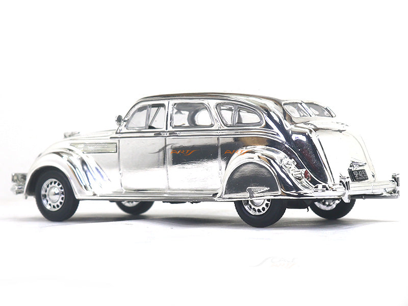 1934 Chrysler Airflow chrome 1:43 Atlas diecast scale model car