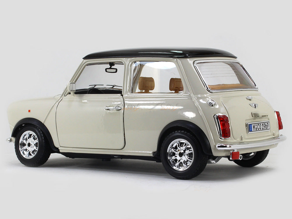 1969 Mini Cooper 1:18 Bburago diecast Scale Model car | Scale Arts