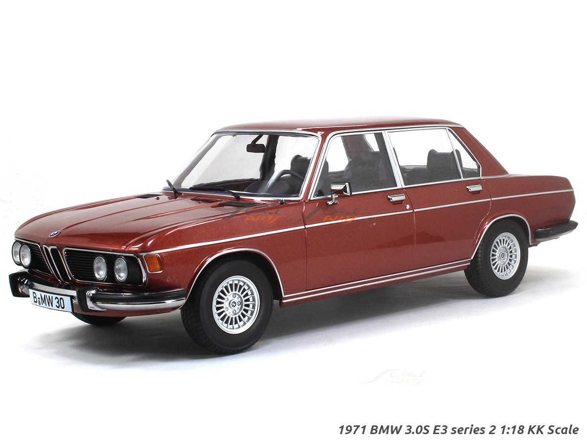 KK-Scale 1:18 BMW 3.0S E3 serie 2 año de construcción 1971 azul claro KK-Scale 1:18 BMW 3.0S E3 serie 2 año de construcción 1971 azul claro