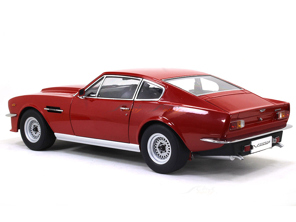 希少!Autoart Aston Martin V8 Vantage 1:18 AUTOart 1:18 Aston Martin V8 Vantage Year 1985 cumberland