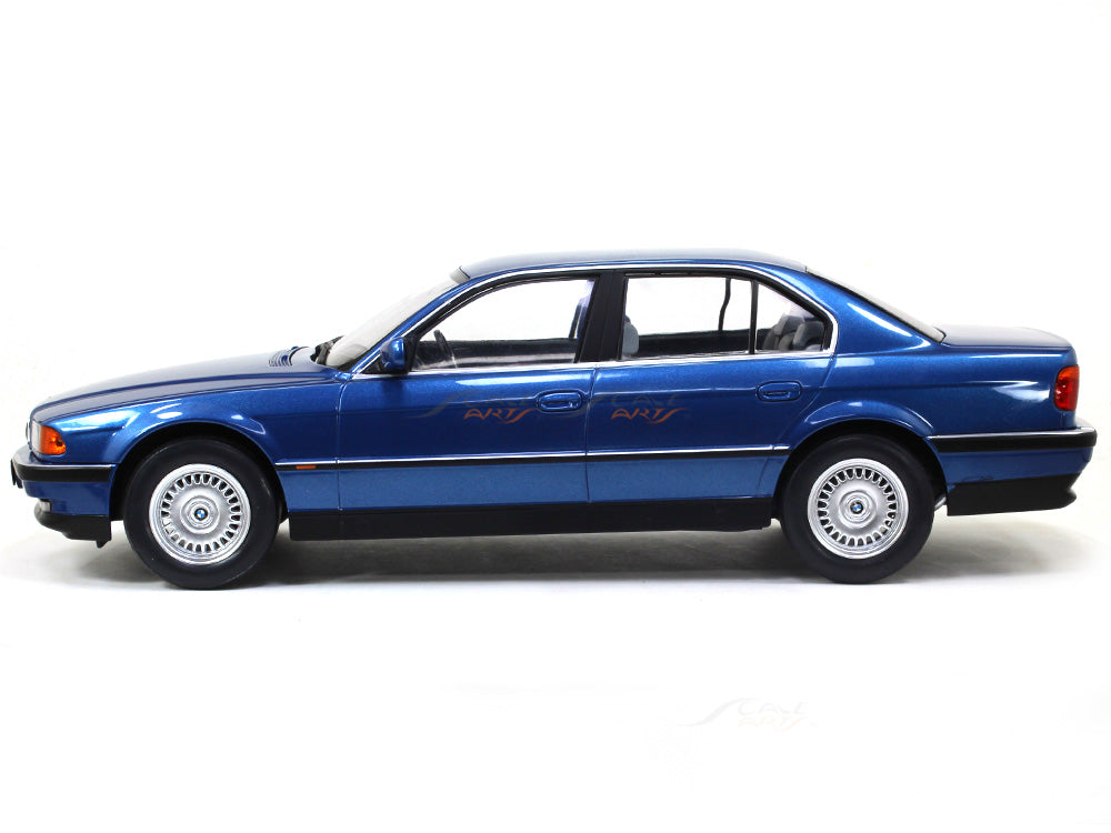Pre Order: 1994 BMW 740i E38 Series I Blue 1:18 KK Scale diecast