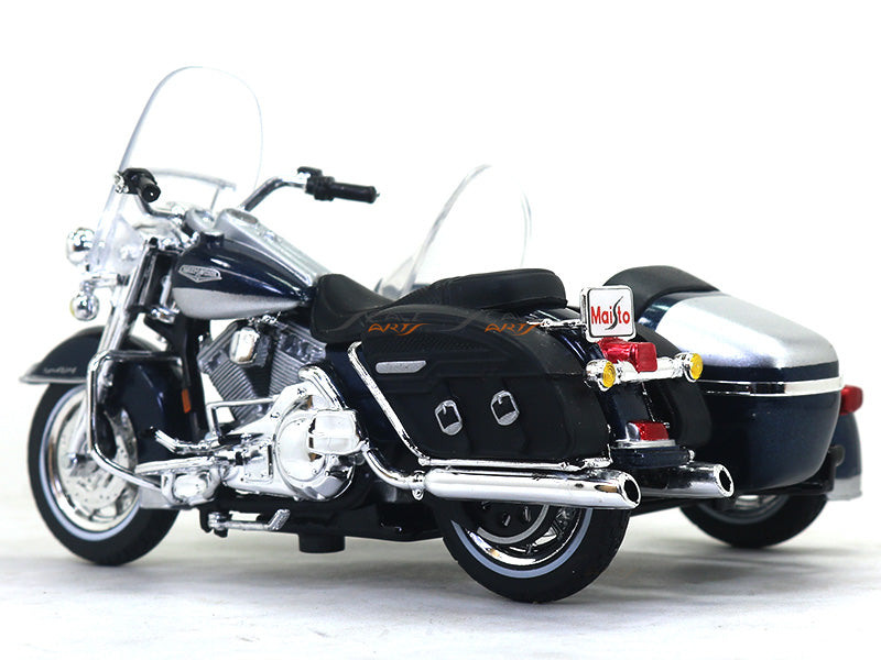 2001 FLHRC Road King Classic 1:18 Maisto diecast scale model bike ...