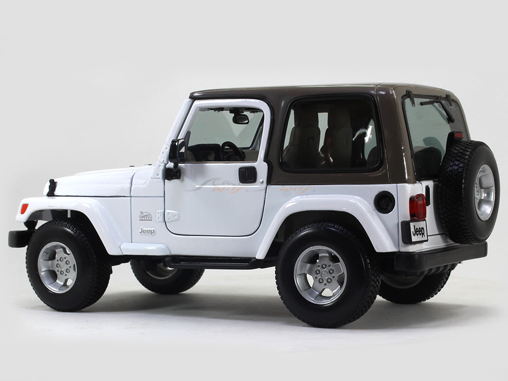Jeep Wrangler Sahara 1:18 Maisto diecast Scale Model car | Scale