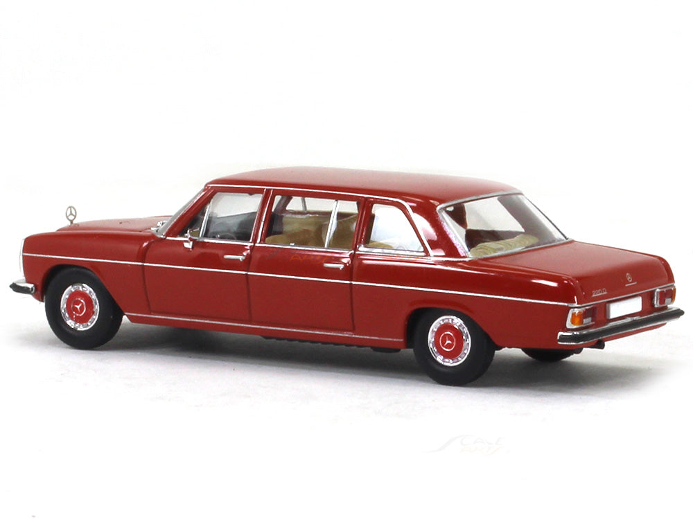 Mercedes-Benz 220D Lang V115 red 1:87 Brekina HO Scale Model car