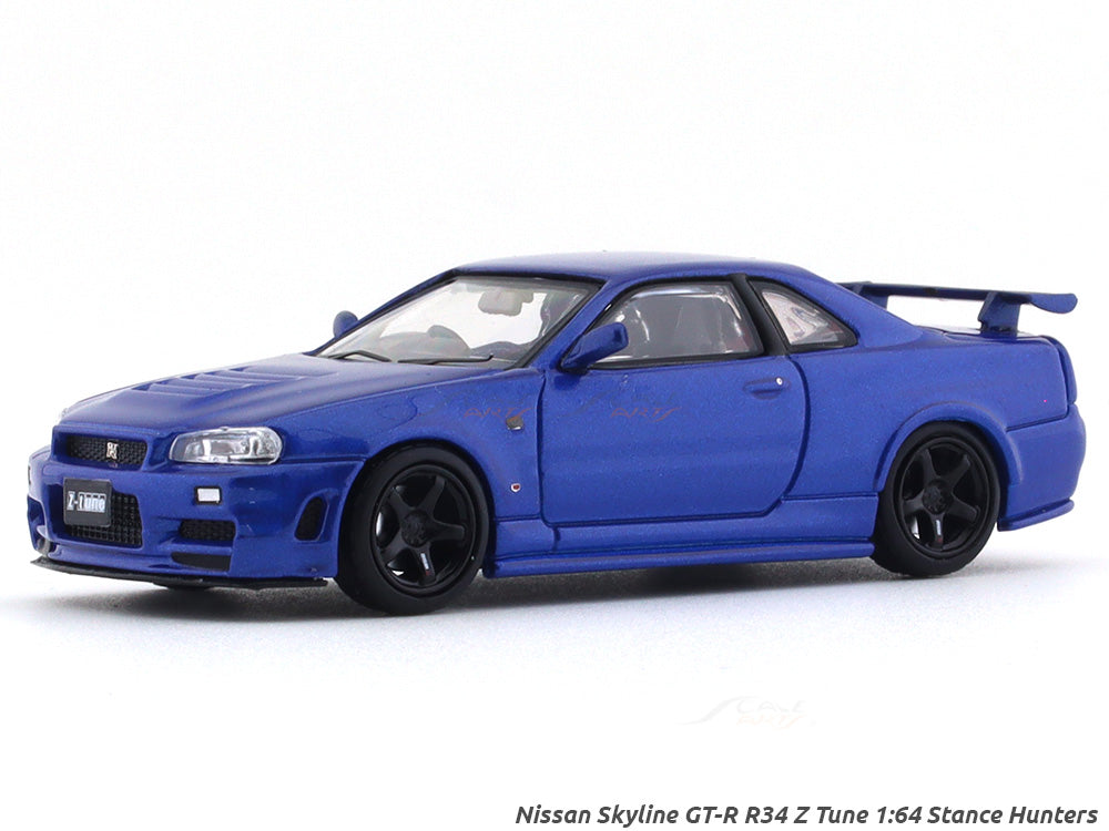 Nissan Skyline GT-R R34 Z Tune with figure 1:64 Stance Hunters