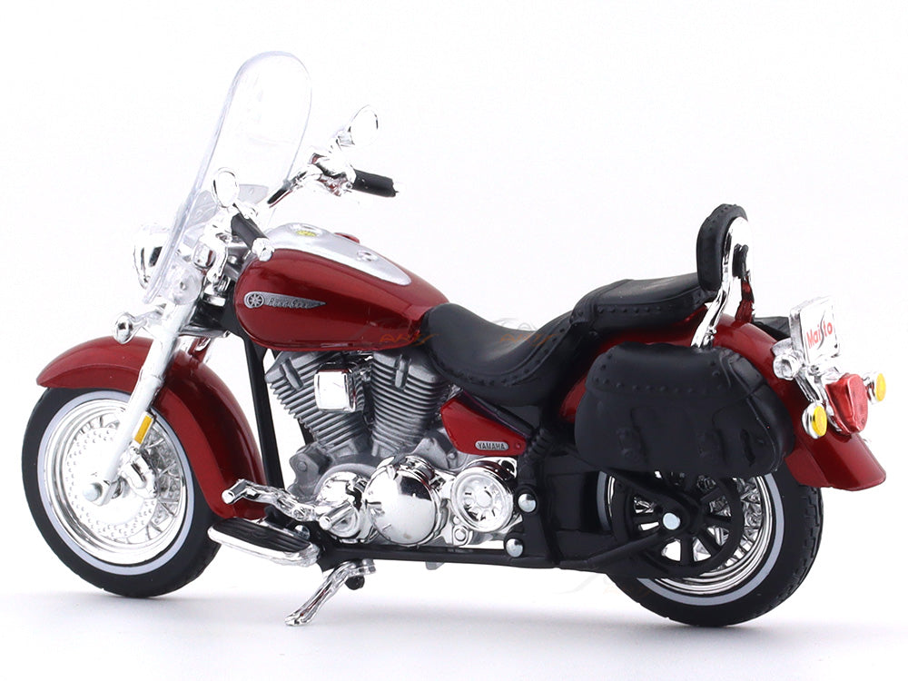 Yamaha Road Star Silverado 1:18 Maisto Scale Model bike