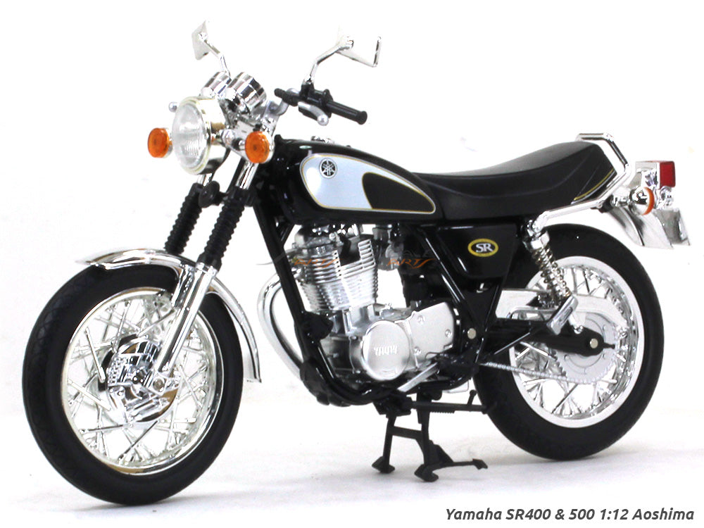 Yamaha SR400 & 500 1:12 Aoshima diecast Scale Model bike | Scale