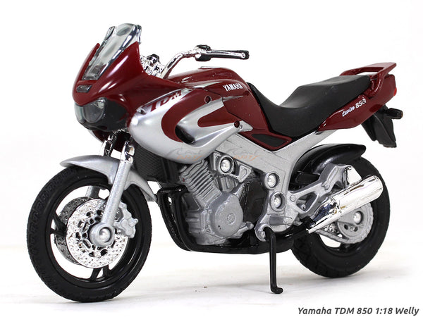 Yamaha TDM 850 1:18 Welly diecast Scale Model Bike.