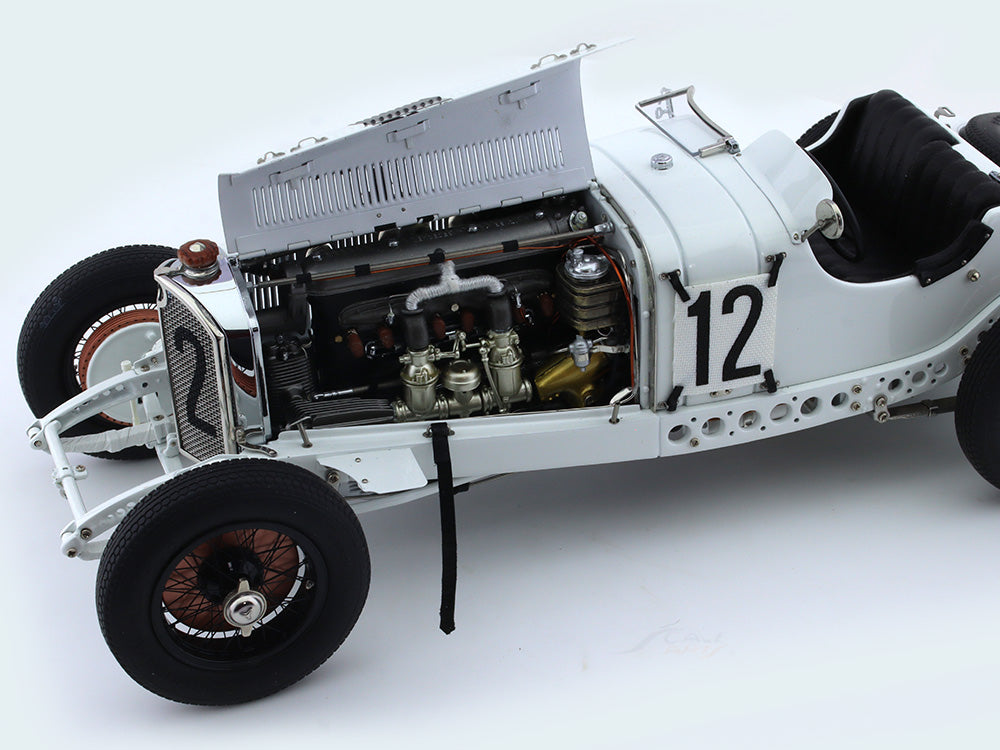 1931 Mercedes-Benz SSKL #12 1:18 CMC model cars diecast scale