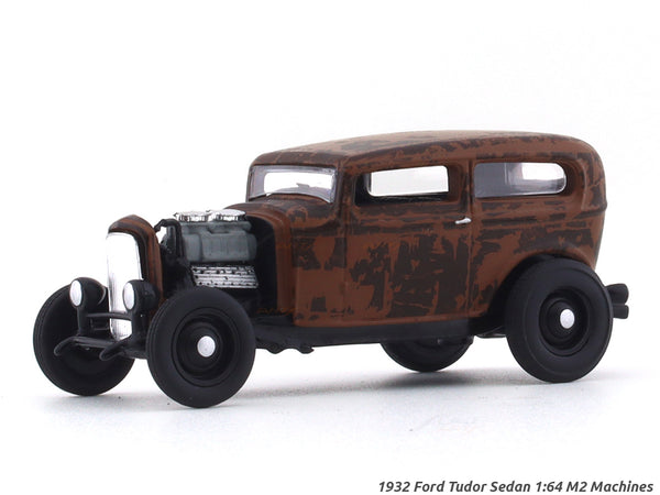 1932 Ford Tudor Sedan Rusty 1:64 M2 Machines diecast scale car collectible