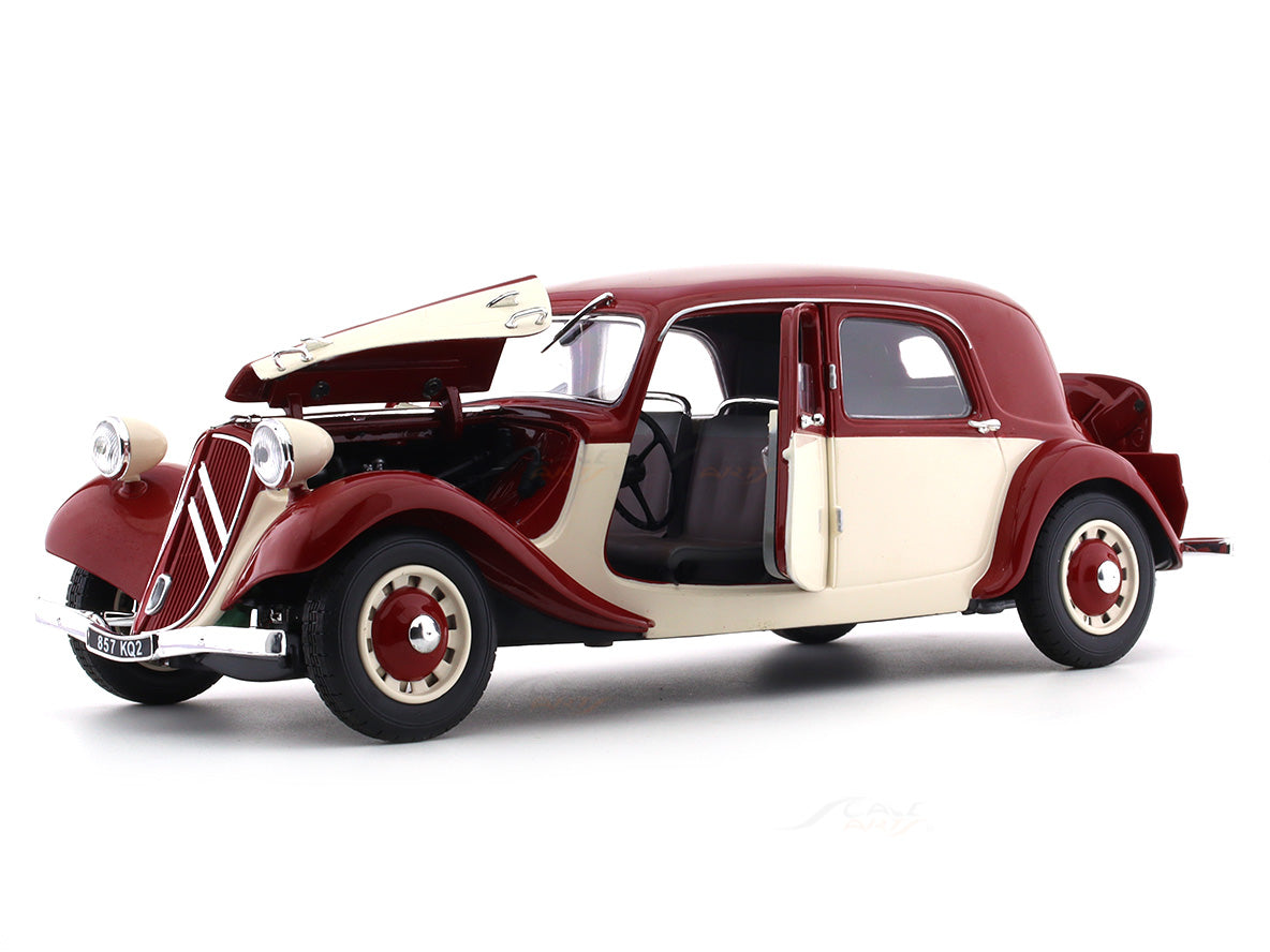 1937 Citroen Traction 11CV 1:18 Solido diecast scale model car