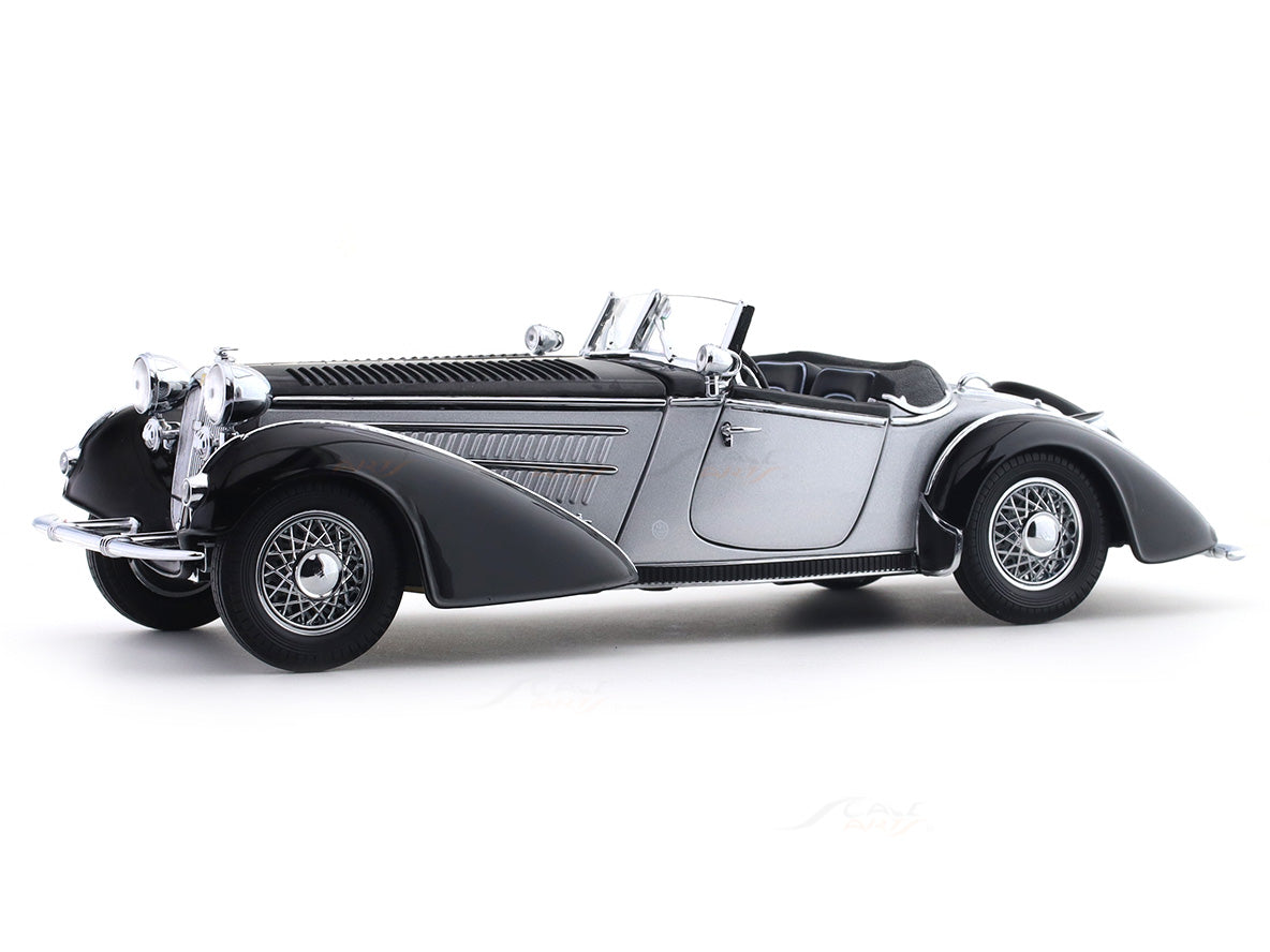 1939 Horch 855 Roadster Black & Silver 1:18 Scale Model | Sunstar
