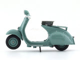 1953 Vespa 125 U 1:18 diecast scale model scooter bike collectible