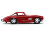 1954 Mercedes-Benz 300 SL Red 1:24 Bburago licensed diecast Scale Model car