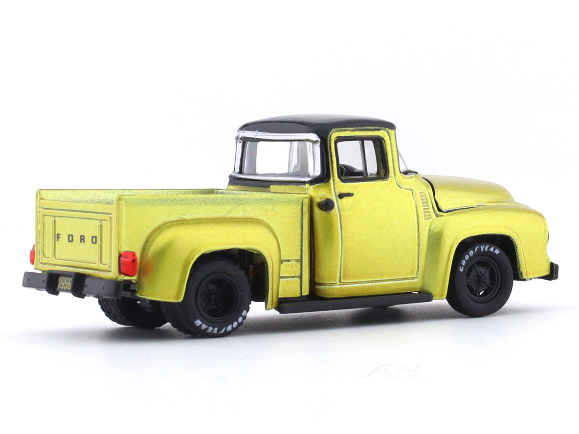 1956 Ford F-100 Truck 1:64 M2 Machines diecast scale car