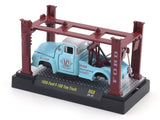 1956 Ford F-100 tow truck Model Kit 1:64 M2 Machines diecast scale car collectible 37000-68