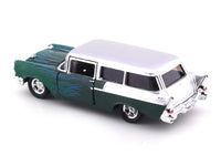 1957 Chevrolet Handyman Station Wagon 1:64 M2 Machines diecast scale model collectible