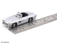 1957 Mercedes-Benz 300 SL W198 silver 1:64 ZF Club diecast scale model car collectible