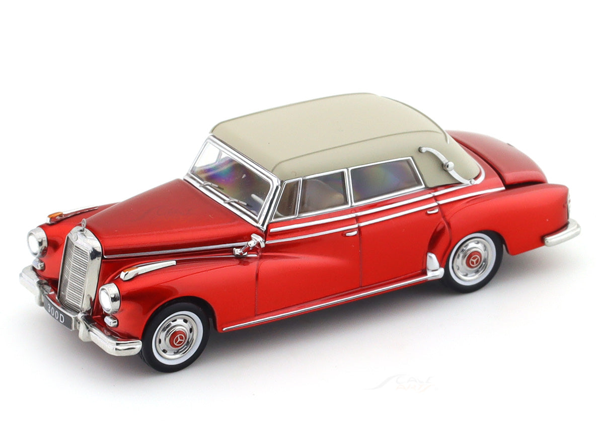 CR GFCC 1:64 White 1959 300D Classic Vintage Sports Model CR GFCC 1:64 White 1959 300D Classic Vintage Sports Model