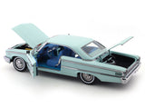 1963 Ford Galaxie 500 XL Hardtop Glacier Blue 1:18 Sunstar diecast Scale Model collectible